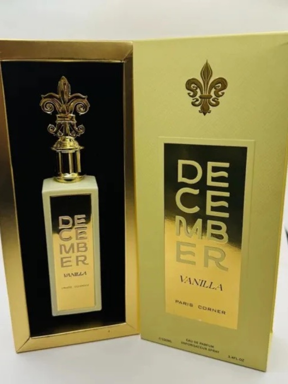 December Vanilla Women's Eau de Parfum - Gold & White
